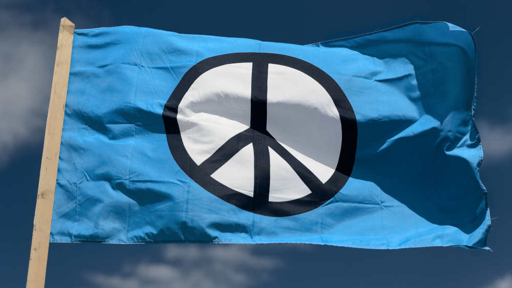 Parallel zum Evangelischen Kirchentag in Hannover wurde der Friedensruf verabschiedet – ein Aufruf zu gewaltfreier Konfliktlösung, getragen von theologischer Überzeugung