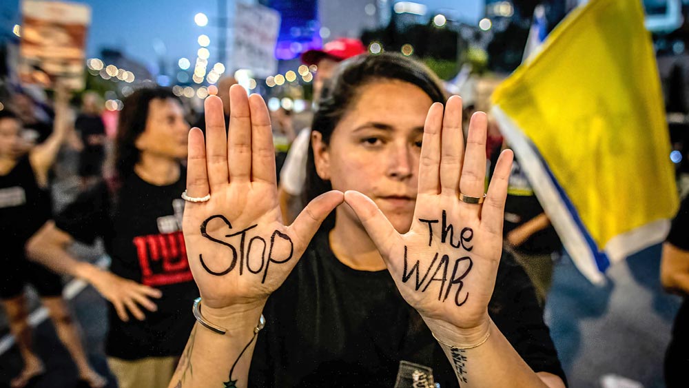 „Stoppt den Krieg!“ Familien der von der Hamas genommenen Geiseln fordern ihre Regierung zur Waffenruhe auf (Symbolbild)