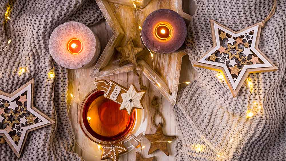 Kerzen gehören im Winter und an Weihnachten dazu. Joana macht sie am liebsten selbst!