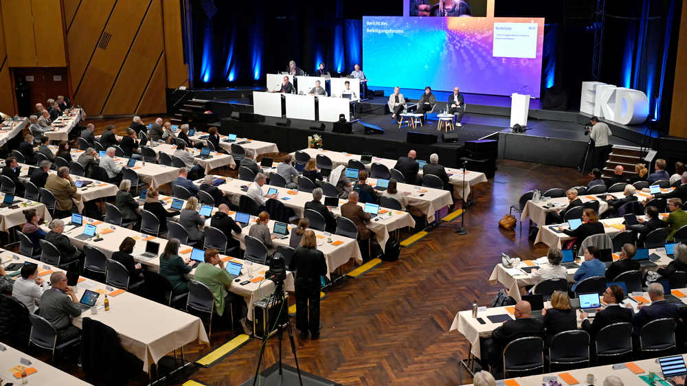 Die Synode der EKD hat sich mit dem Thema sexualisierte Gewalt beschäftigt