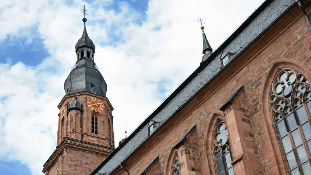 Die Heiliggeistkirche in Heidelberg bietet an Heiligabend Pop-Gottesdienste rund um Taylor Swift an