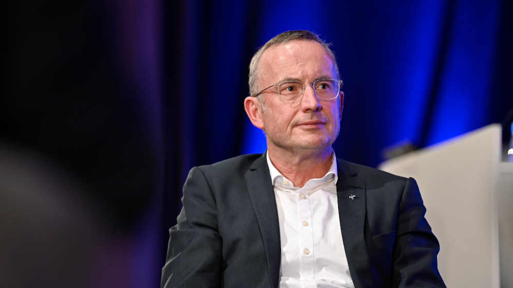 Landesbischof Christian Kopp appellierte an die Politik, keine unhaltbaren Versprechungen zu machen