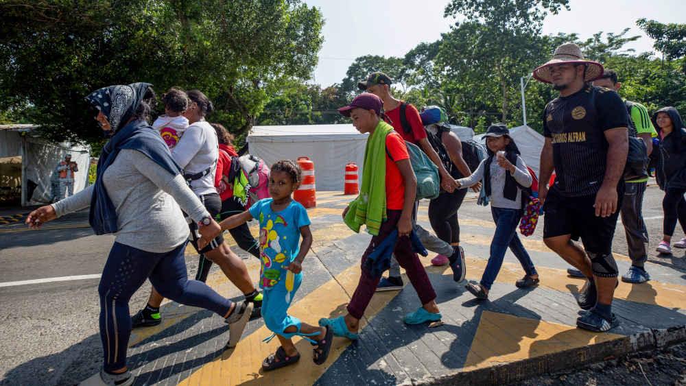 Image - Migrantenkarawane bricht in Mexiko Richtung USA auf