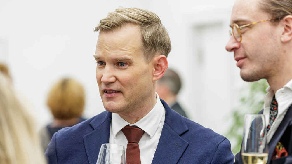 Professor Dr. Hendrik Streeck zählt zu den führenden Virologen in Deutschland