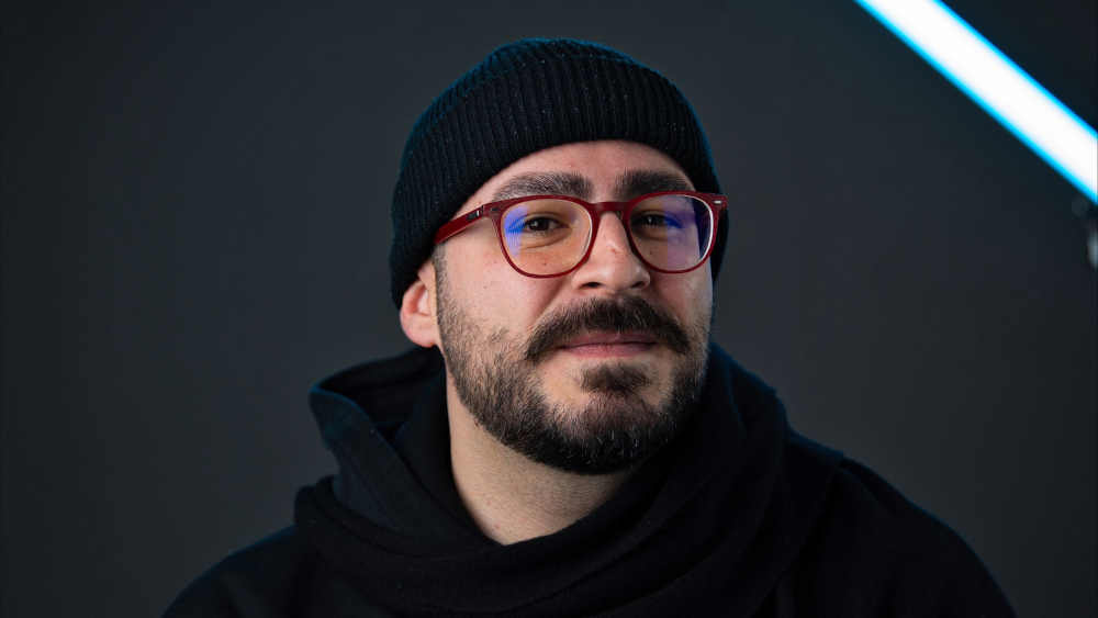 Der 28-jährige Darwish, der 2015 aus Syrien nach Deutschland flüchtete, ist selbst Erstwähler