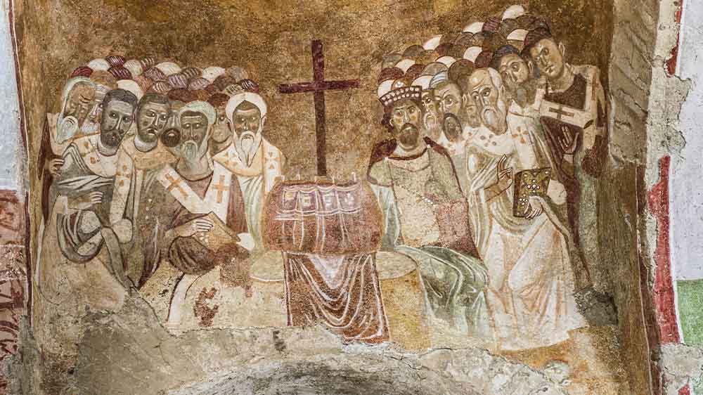 Das Erste Konzil von Nicäa wurde von Konstantin I. im Jahre 325 n. Chr. einberufen