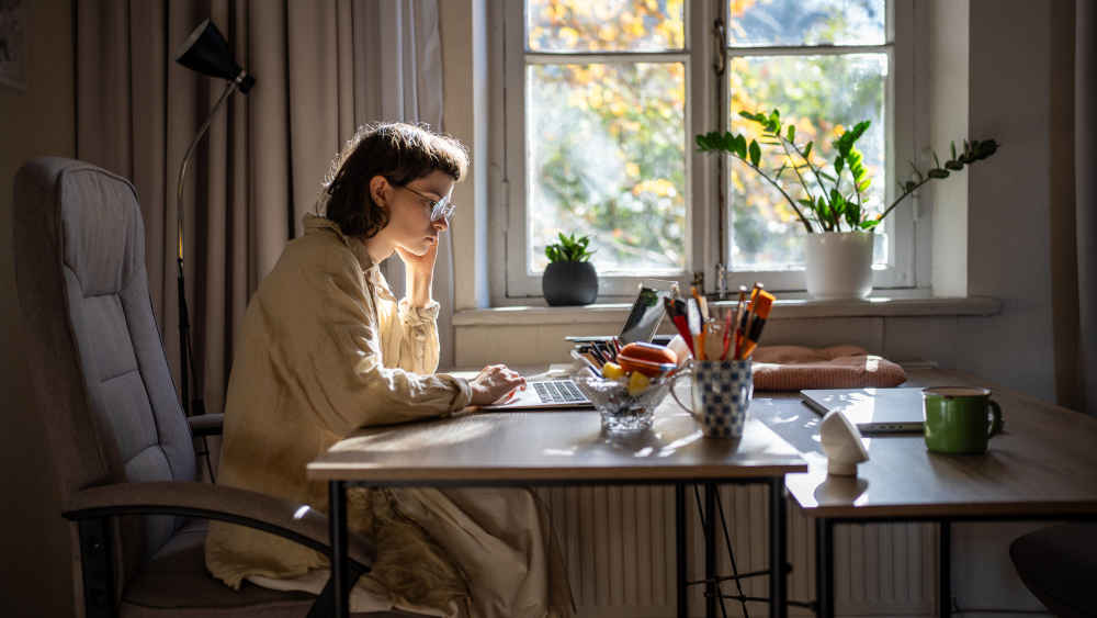 Nur wenige Menschen die häufig oder manchmal im Homeoffice arbeiten, fühlen sich einsam