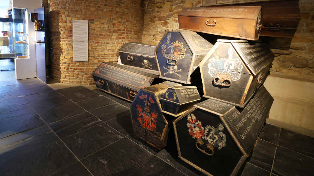 Ausstellungsstücke des Museums für Sepulkralkultur in Kassel