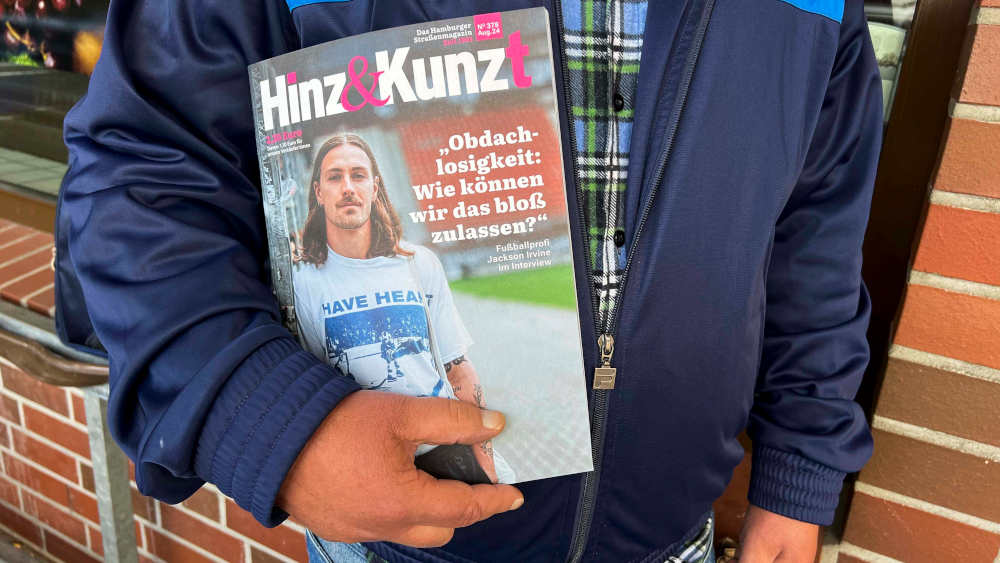 Als erstes Straßenmagazin in Deutschland bietet „Hinz&Kunzt“ mit der März-Ausgabe auch bargeldlose Bezahlung an