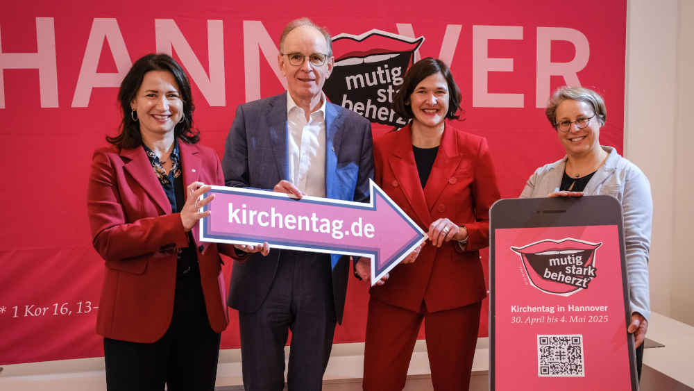 Programm-Pressekonferenz zum 39. Deutschen Evangelischen Kirchentag im Haus der Religionen in Hannover 