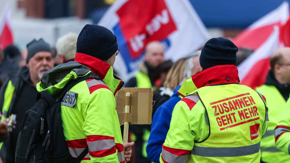 Die tarifliche Bindung lag 2024 konstant bei 49 Prozent (Archivbild)