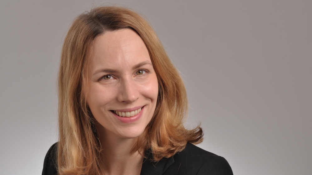 Die Wirtschaftswissenschaftlerin Jennifer Achten-Gozdowski