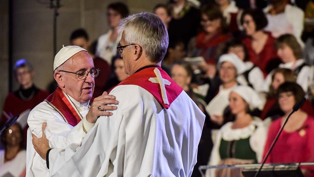 Papst Franziskus feierte 2016  gemeinsam Gottesdienst mit dem Lutherischen Weltbund in Lund