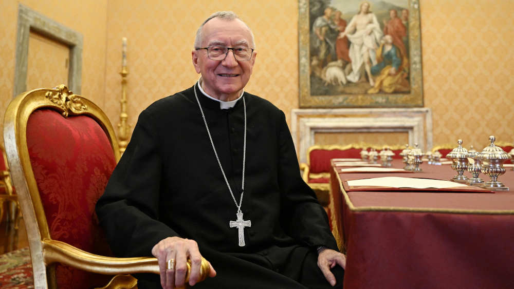 Immer wieder genannt wird Pietro Parolin (70). Unter Franziskus war er Kardinalstaatssekretär und damit "Oberdiplomat" des Vatikans