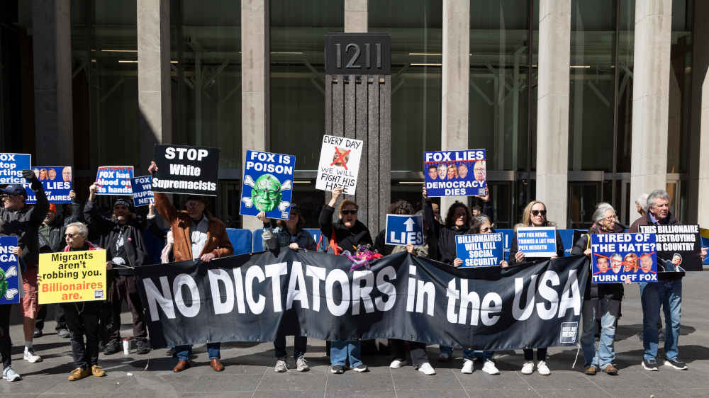 US-Präsident Trump verbreitet ein feindseliges Narrativ gegenüber Einwanderern aus Mittel- und Südamerika (Archivbild)