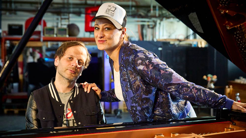 Jan Simowitsch und Annie Heger geben Plattdeutsch einen neuen Klang