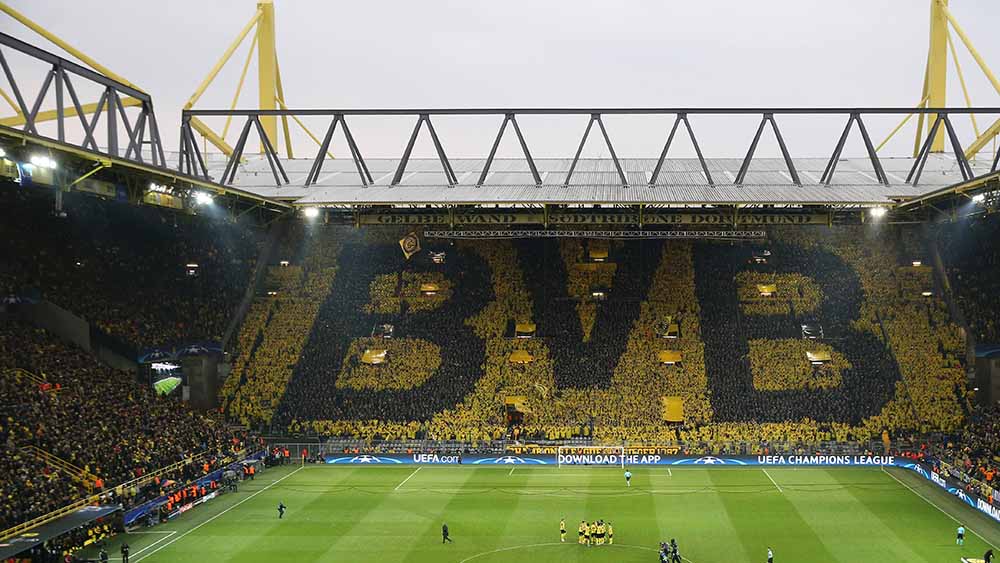 Die "Gelbe Wand" im Dortmunder Stadion ist die größte Stehplatz-Tribüne Europas
