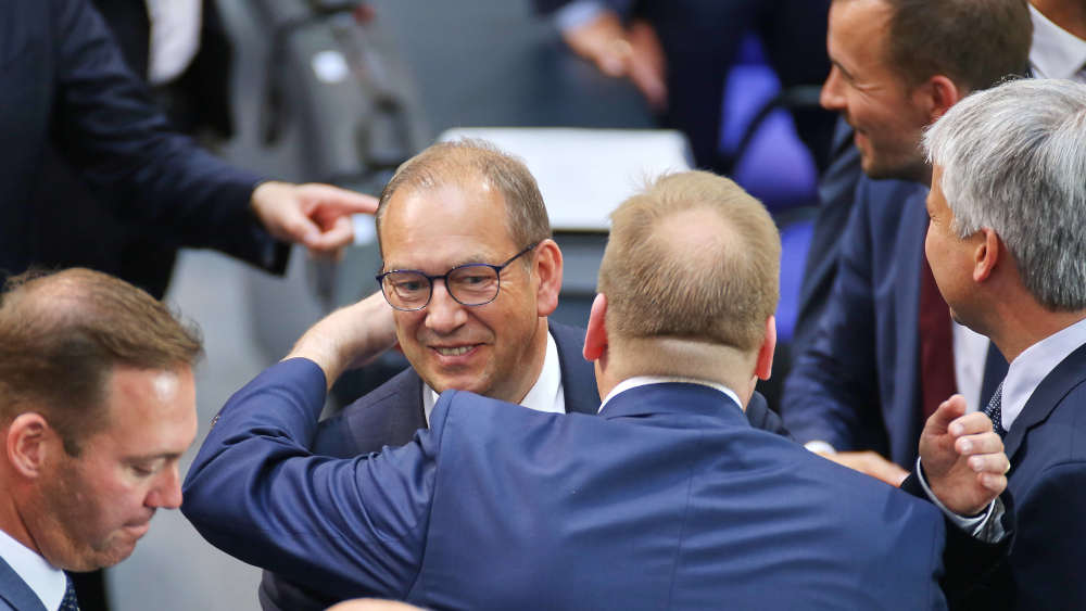 Der CDU-Parlamentarier Henning Otte ist zum neuen Wehrbeauftragten des Deutschen Bundestages gewählt worden