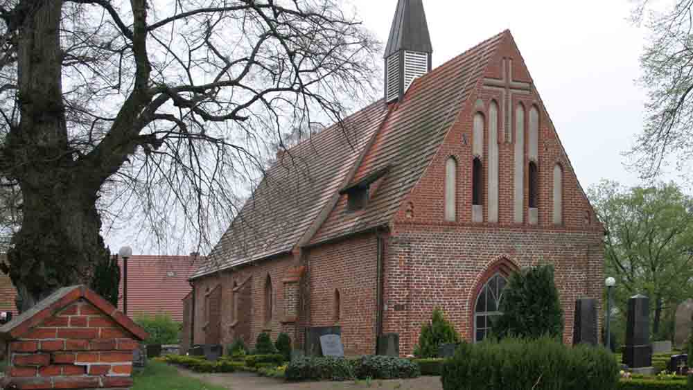 Die Kirche von Katzow