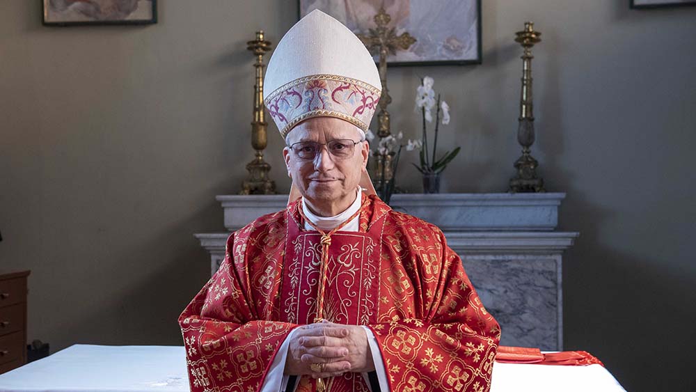 Papst Leo XIV. hat Russlands Präsident Wladimir Putin zu einem friedensfördernden Zeichen im Krieg mit der Ukraine aufgerufen