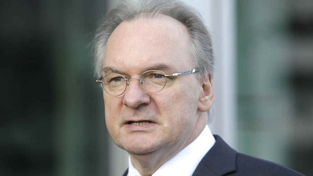 Image - Haseloff denkt nach AfD-Wahlsieg über Verlassen seiner Heimat nach