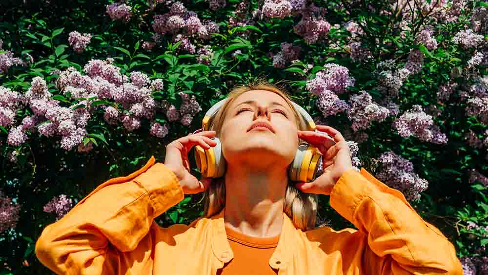 Im Podcast „Frieden denken“ sucht die Evangelische Kirche in Deutschland nach Antworten auf die Fragen unserer Zeit – zwischen Glaube, Krieg und der Hoffnung auf gerechten Frieden