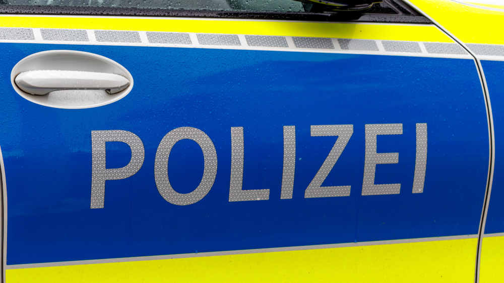Ein erster Tatverdächtige, der das Fest für Vielfalt und gegen Rechtsextremismus in Bad Freienwalde angegriffen hatte, wurde offenbar ermittelt (Symbolbild)