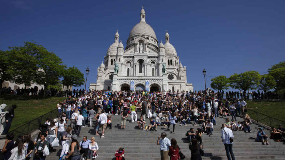 Die Basilika Sacré-Coeur in Paris ist ein Touristenmagnet 