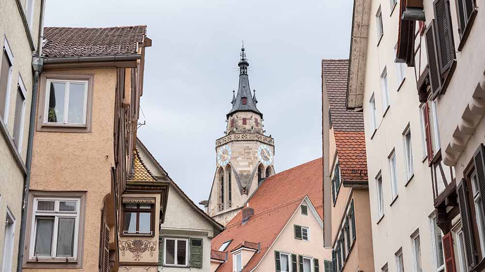 Die evangelische Stiftskirche in Tübingen ist eng mit der Universität Tübingen verbunden