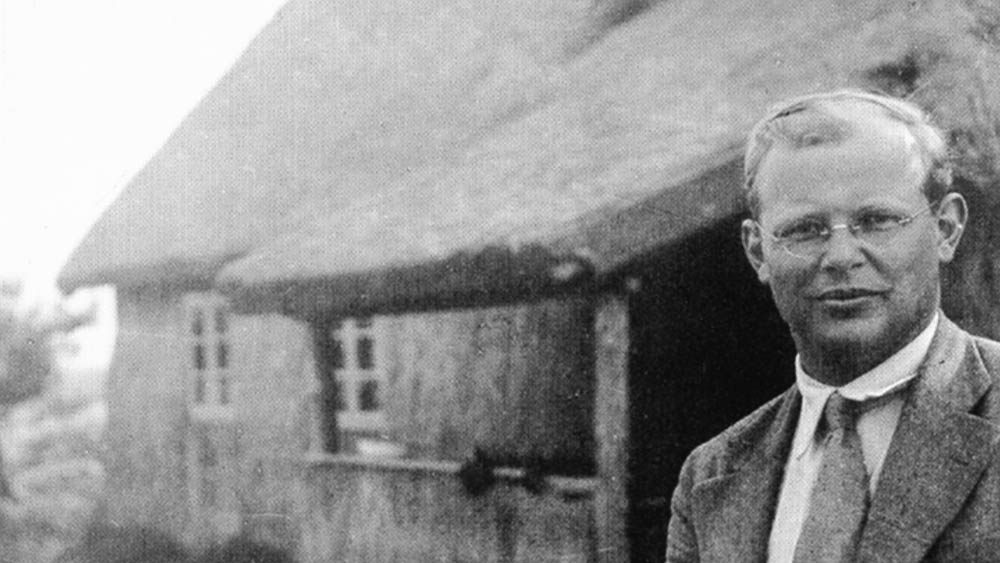 Erlebte 1935 eine erfüllte Zeit mit Studenten auf dem Zingsthof: Dietrich Bonhoeffer