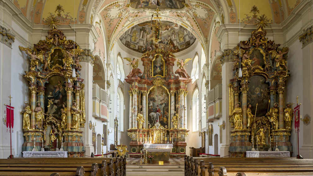 Altarraum der St. Martin Kirche in Garmisch