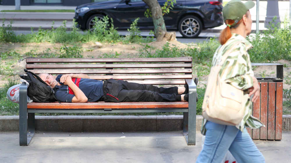 Die Diakonie ruft Bürger und Städte auf, bei Sommerhitze Obdachlosen aktiv zu helfen (Symbolbild)