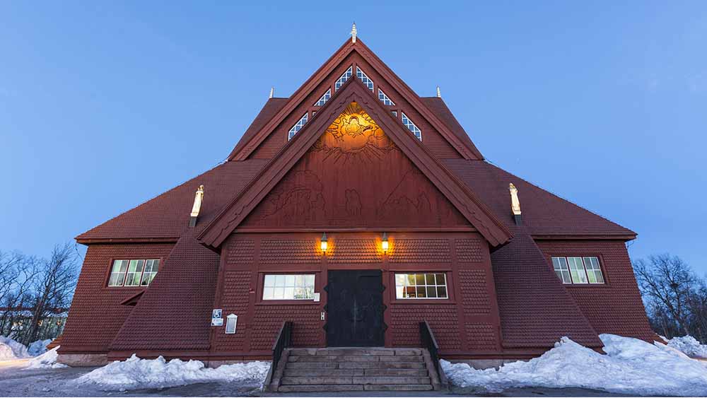 Der Umzug der Kirche wird als Livestream im schwedischen Fernsehen gezeigt