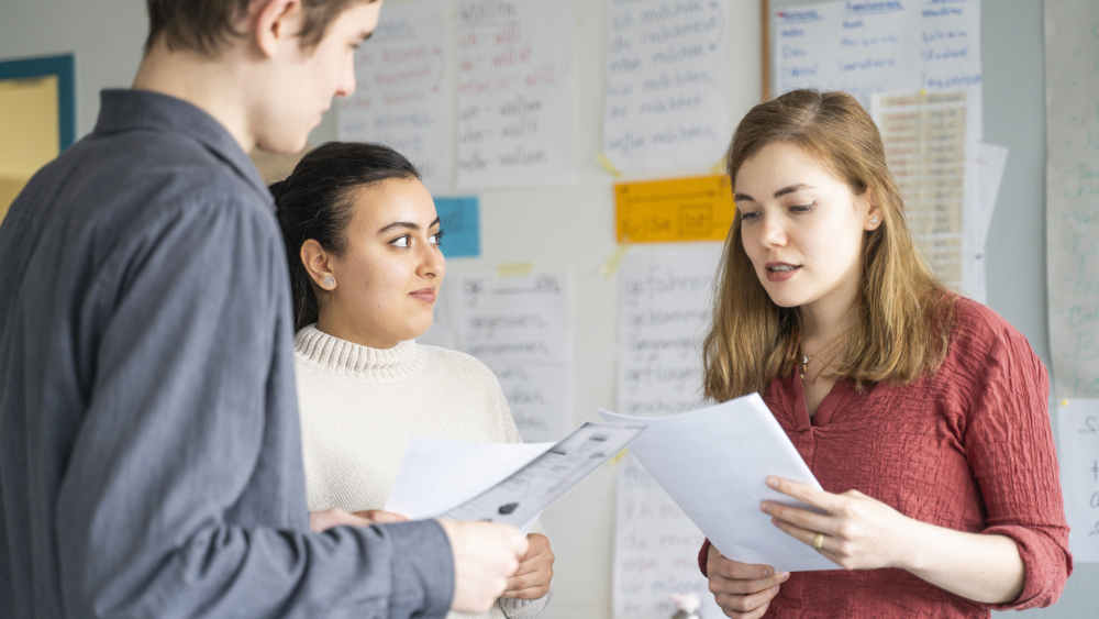 Bei der Integration von Geflüchteten in den Arbeitsmarkt gibt es laut Studie große Fortschritte