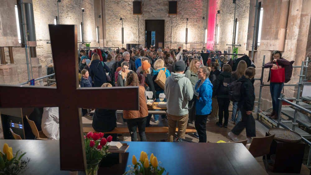 Kleidertauschbörse "Kleid@Night" im Alten Dom St. Johannis in Mainz