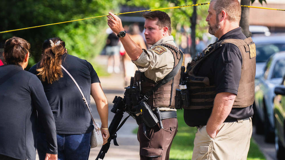 Mehrere Menschen starben beim Anschlag auf die katholische Schule in Minnesota