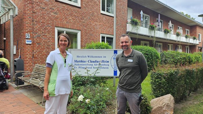 Landespastorin Annika Woydack und EInrichtungsleiter Oliver Lompa