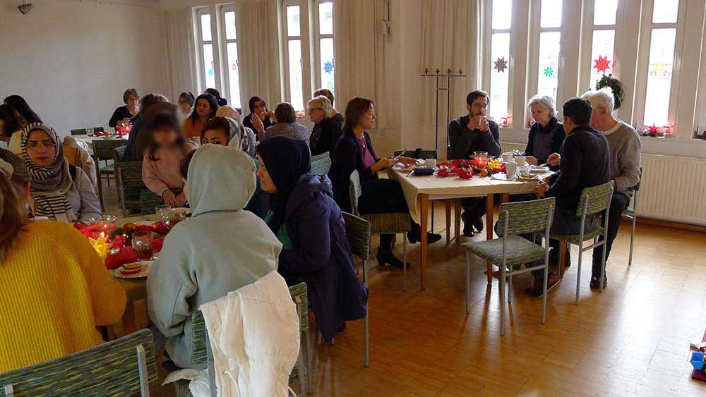 Image - Sprachcafé in Berlin: Wie Gemeinschaft beim Ankommen hilft