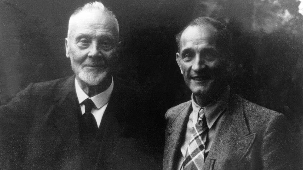 Theophil Wurm und Martin Niemöller 1945 in Treysa