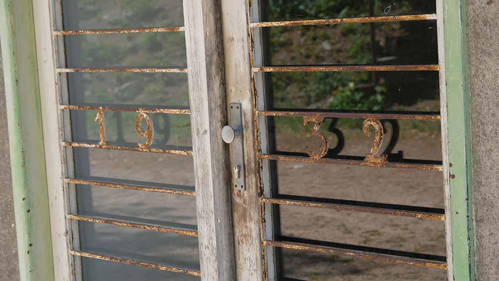 Das Baujahr an der Villa