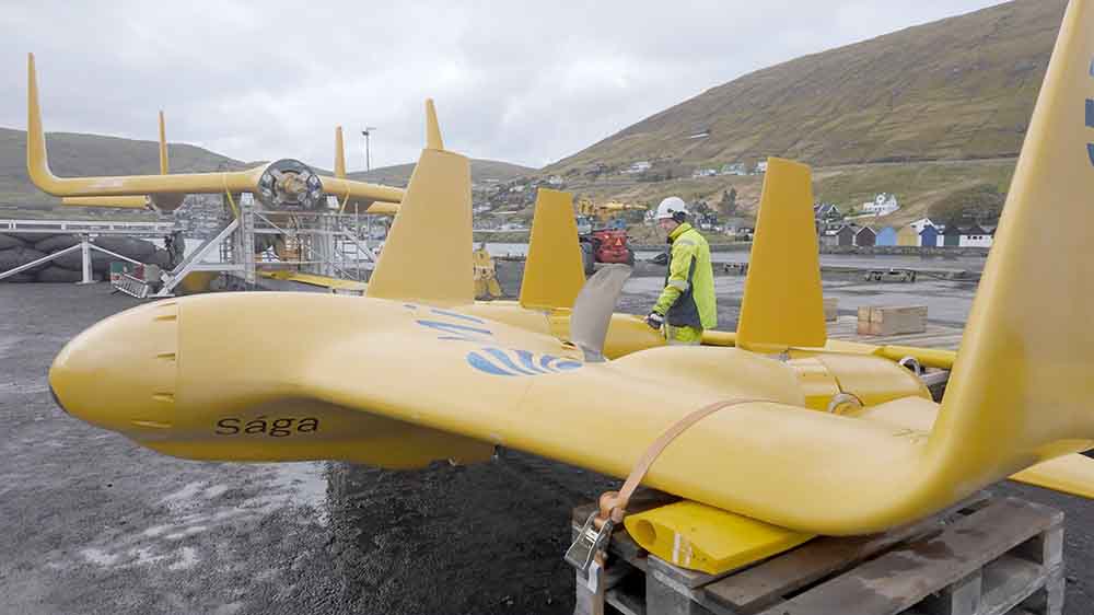 Der Gezeitendrache von Minesto gleitet in Form einer Acht durch die Strömung und erzeugt so Energie