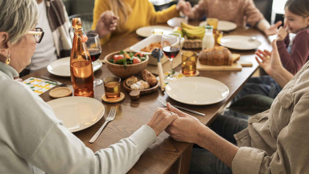 Historiker Dinkel zeigt, wie sich die Kultur der Dankbarkeit über Jahrhunderte wandelte
