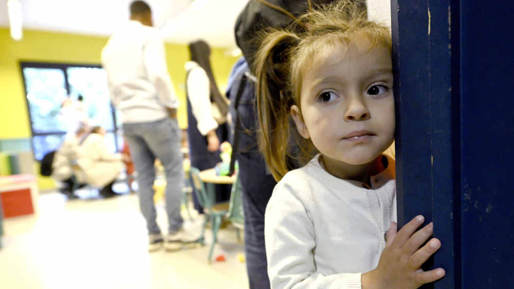 Studie zeigt Herausforderungen bei Kosten und Kita-Betreuung auf