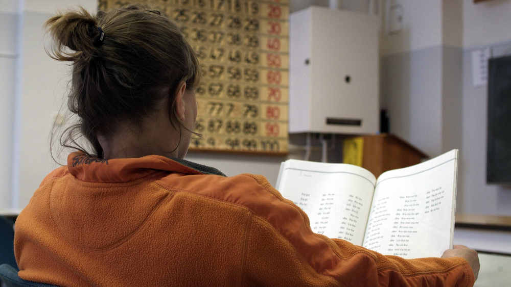 Jeder fünfte Erwachsene hat laut Studien Schwierigkeiten mit Lesen und Schreiben