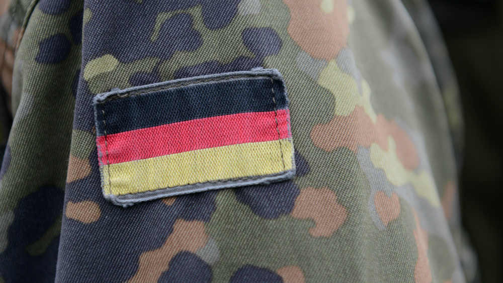 Studie zeigt Zustimmung zu Pflichtdienst bei Jugendlichen