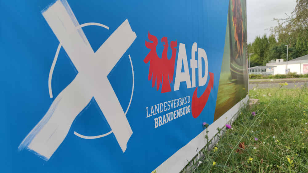 Die AfD Brandenburg klagt gegen ihre Erwähnung in Verfassungsschutzberichten und Pressemitteilungen von 2019 und 2020