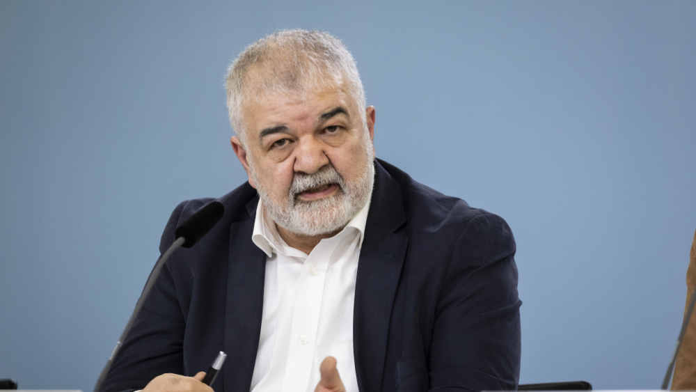 Der Vorsitzende der Türkischen Gemeinde in Deutschland, Gökay Sofuoglu warnt vor pauschaler Kritik an Vielfalt in deutschen Städten