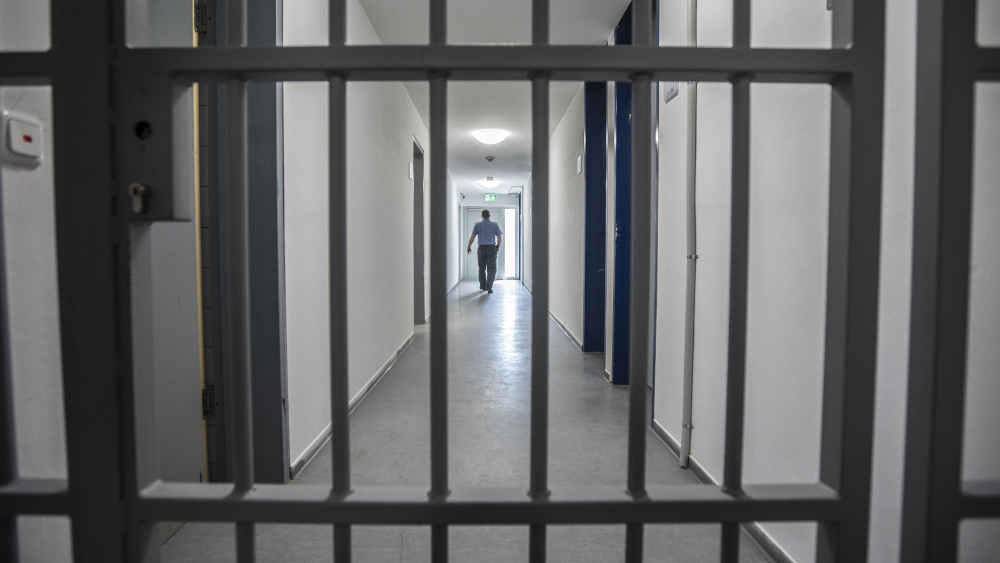 Image - Abschiebung: Inhaftierung muss richterlich angeordnet werden