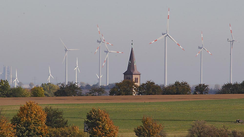 Was Windräder auf Kirchenflächen bringen