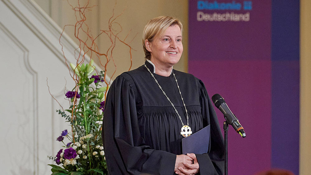 Die Pastorin Dagmar Pruin leitet seit März 2012 das evangelische Hilfswerk Brot für die Welt